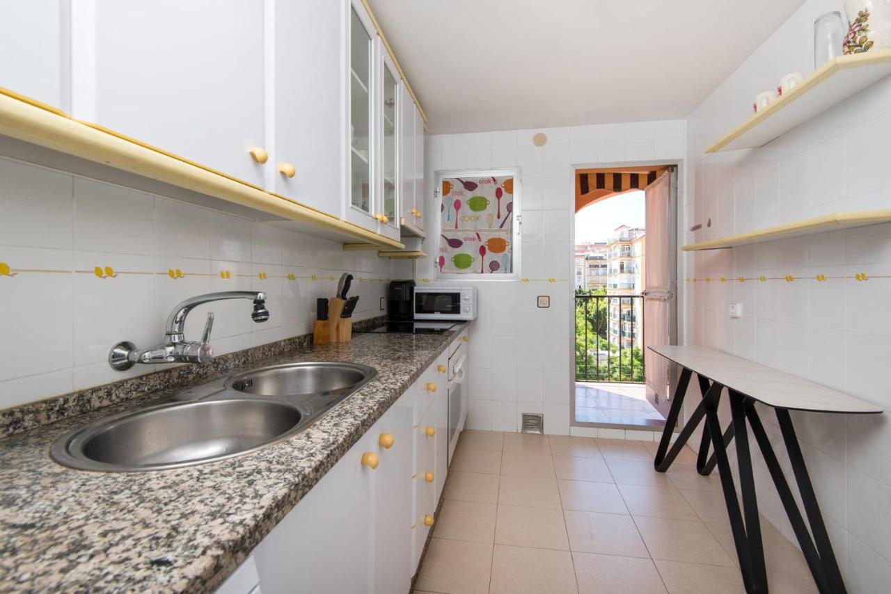 Boliches Center Apartment Next To The Beach, Parking, Pool & Terrace Fuengirola Exterior foto