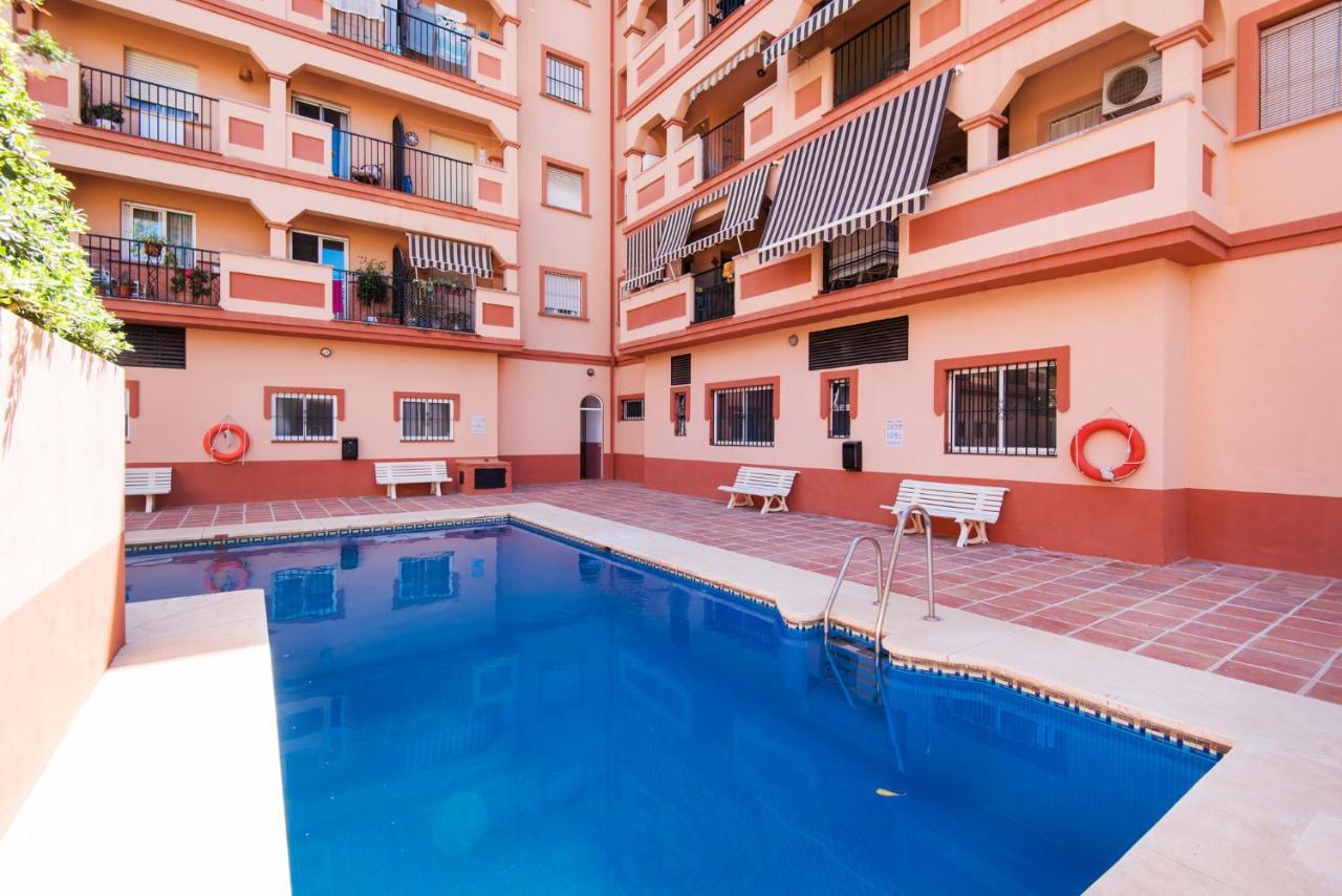 Boliches Center Apartment Next To The Beach, Parking, Pool & Terrace Fuengirola Exterior foto